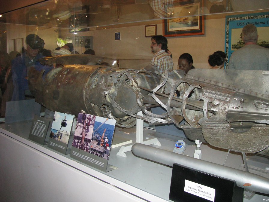 Visite USS Arizona dans le port Pearl Harbor