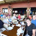 Diner dans le port de Phnom Penh