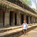 Ta Prohm qui fût le plus vaste temple dAngkor, aujourdhui livré à la jungle