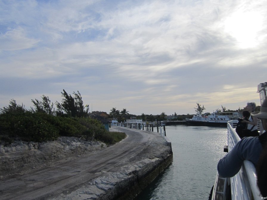 Transport du Zuiderdam vers l'ile