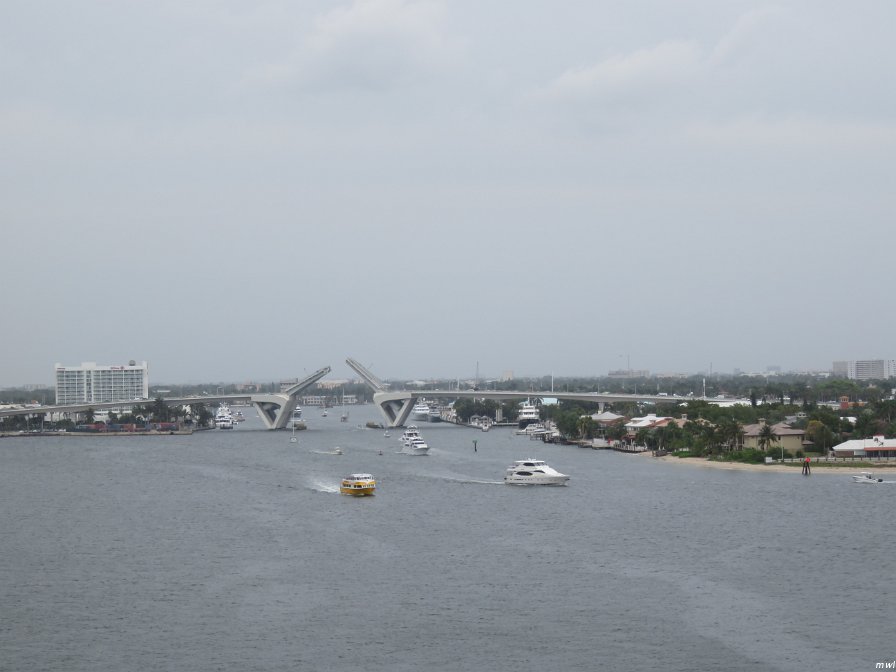Le Zuiderdam dans le port de Fort Lauderdale