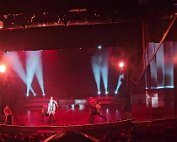 Vidéo: Spectacle de fin de soirée