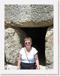 2005:06:28 16:07:42 - Niche du chien de garde de la porte des lions.