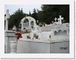 2005:06:28 16:07:43 - Cimetire prs d'Olympie.