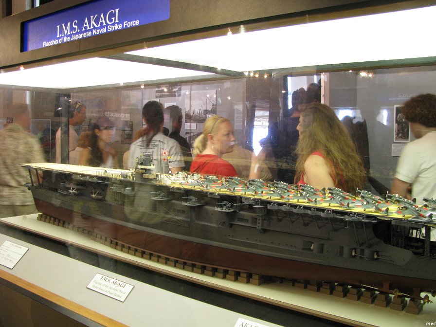 Visite USS Arizona dans le port Pearl Harbor