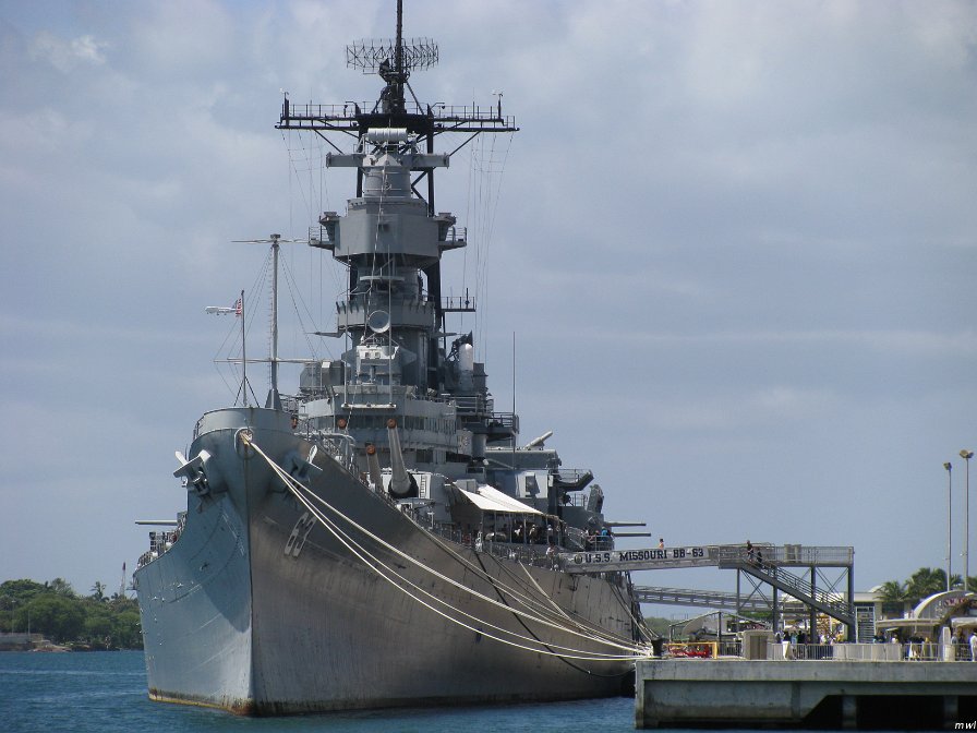 Visite USS Arizona dans le port Pearl Harbor